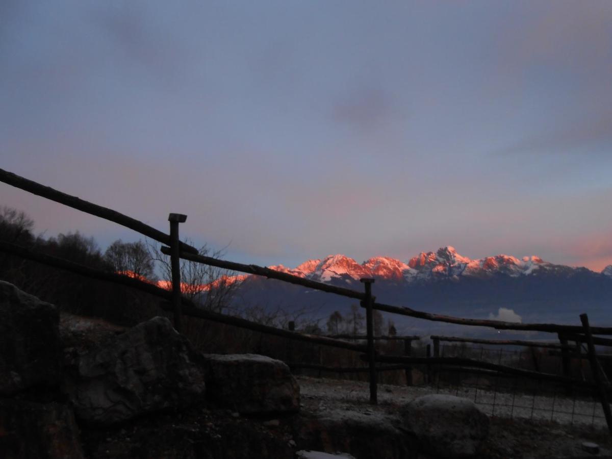 Agriturismo La Casa Nei Boschi Colderu Exterior foto