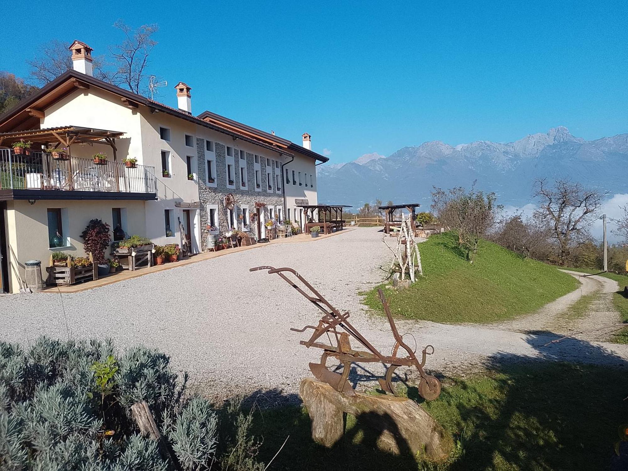 Agriturismo La Casa Nei Boschi Colderu Exterior foto