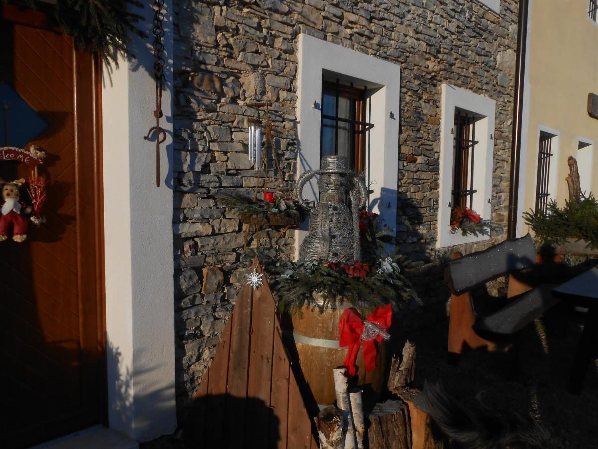 Agriturismo La Casa Nei Boschi Colderu Exterior foto